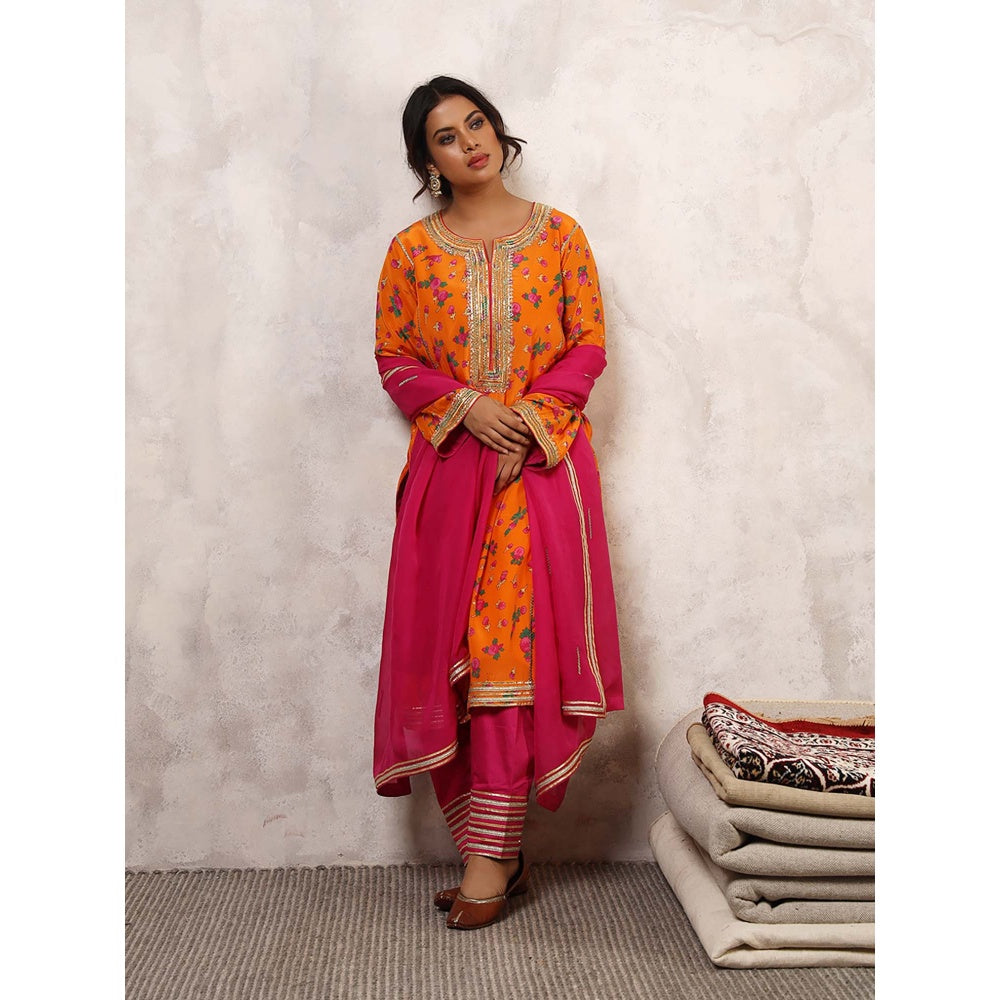 Shetab Kazmi Mehroz Floral Embroidered Kurta with Salwar & Dupatta