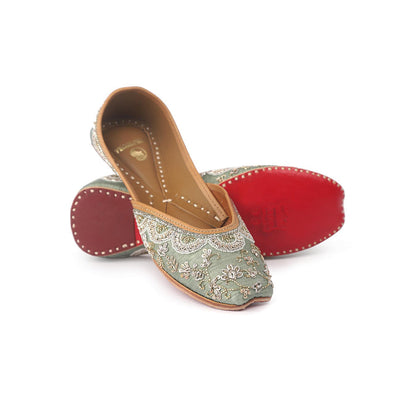 Shilpsutra Women Green Dust Juttis