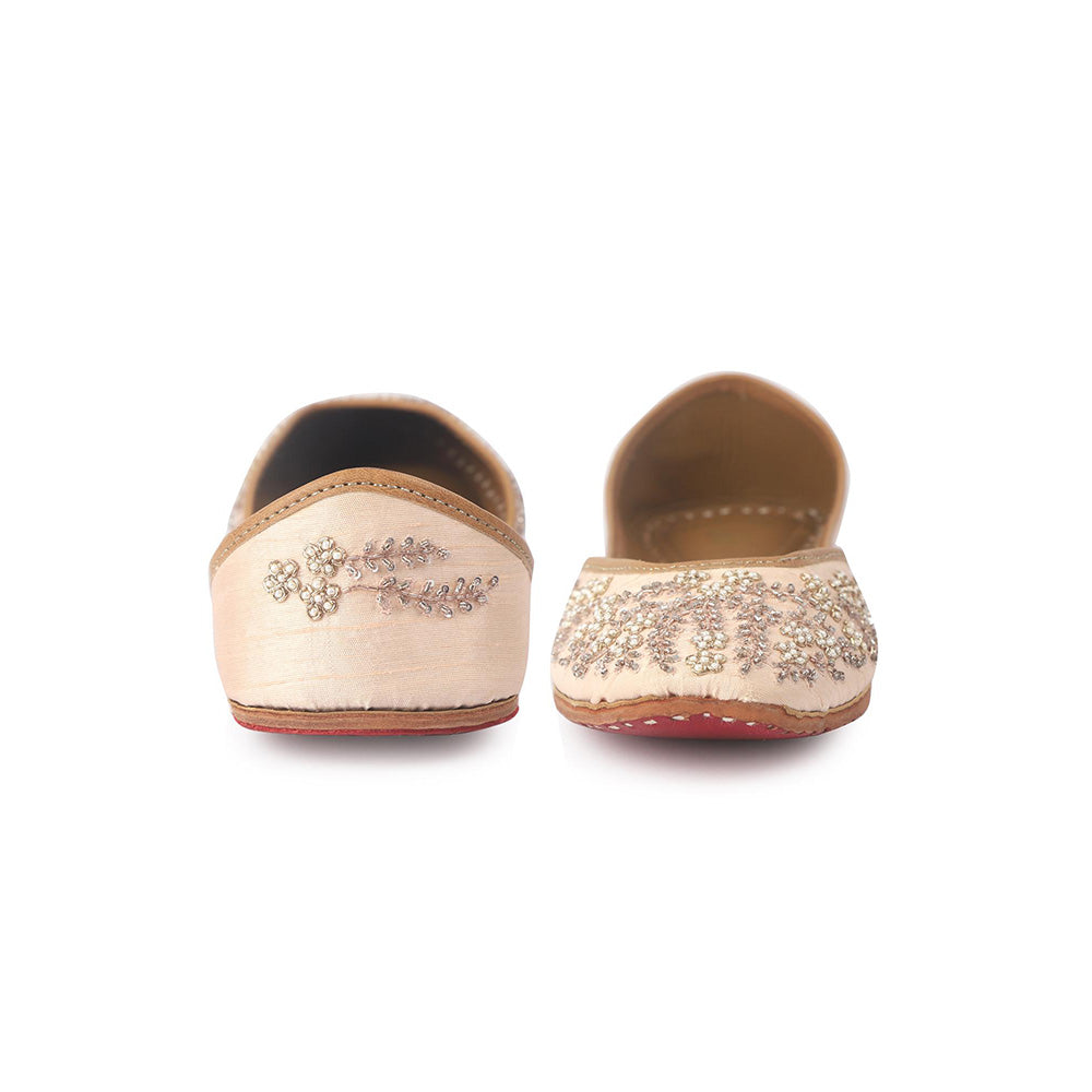 Shilpsutra Women Briar Pink Juttis