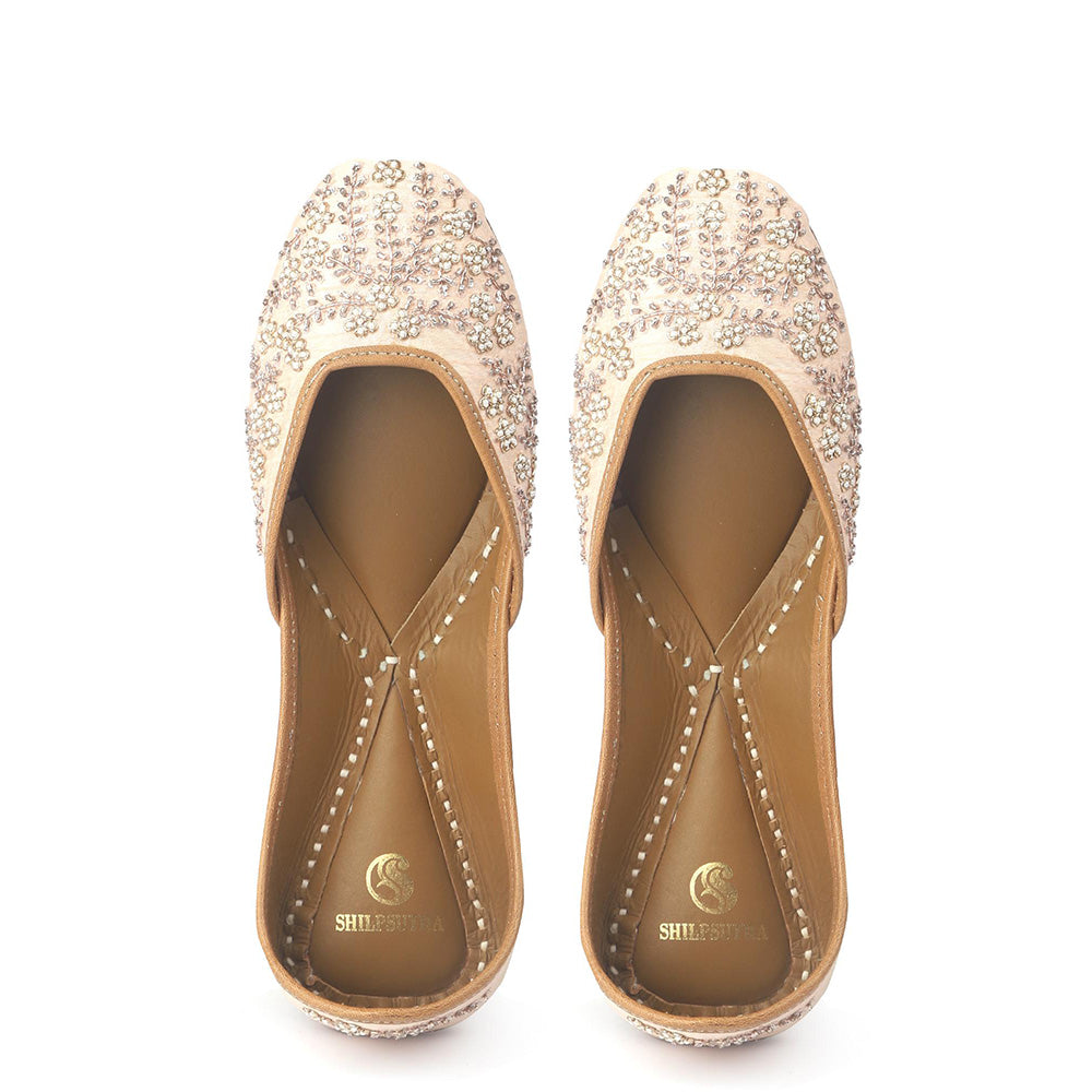 Shilpsutra Women Briar Pink Juttis