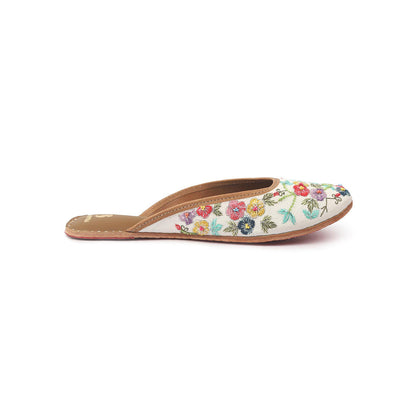 Shilpsutra Women White Amaryllis Mules