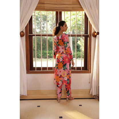 Shibui Bloom Mosaic Pink Print Kurta and Pant (Set of 2)