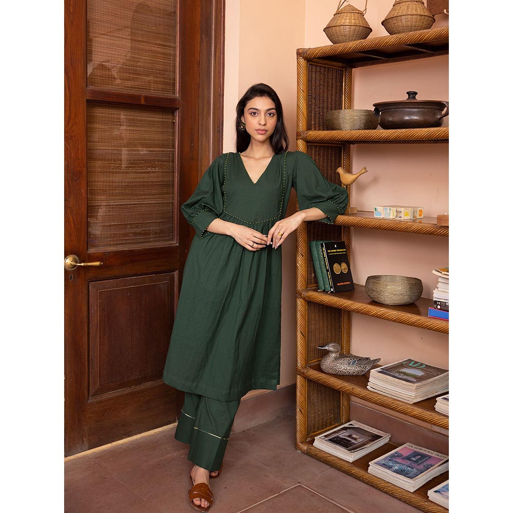 Shibui Allure Green Kurta and Pant (Set of 2)