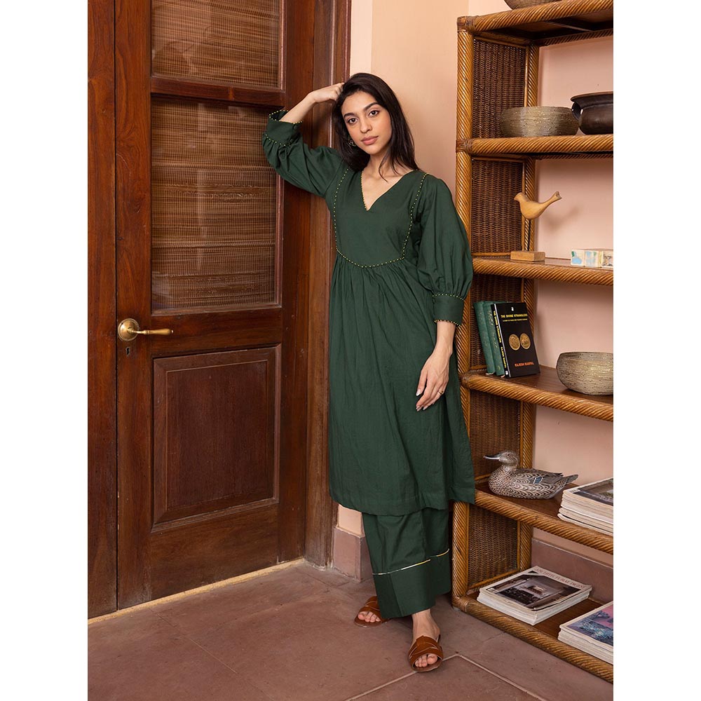 Shibui Allure Green Kurta and Pant (Set of 2)