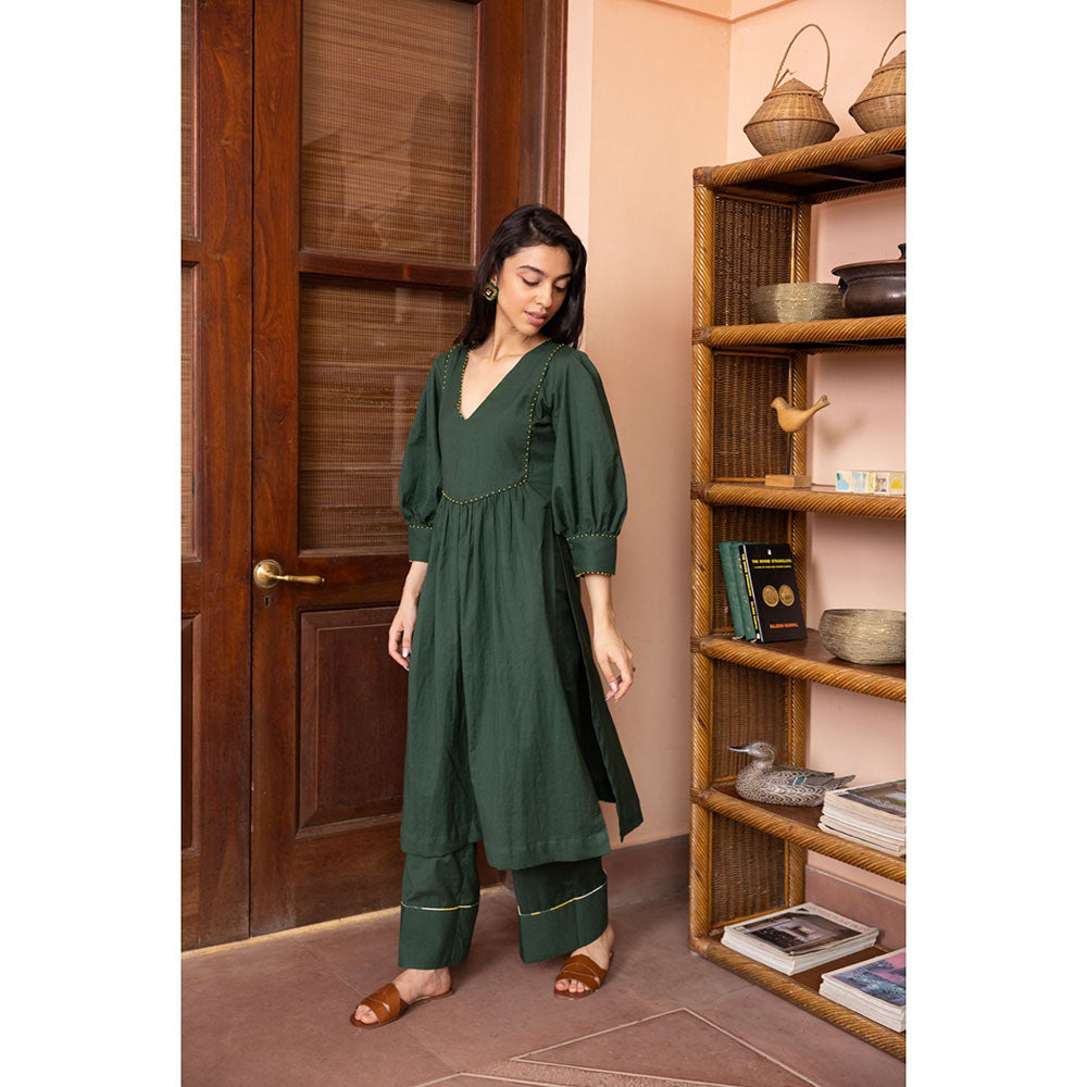Shibui Allure Green Kurta and Pant (Set of 2)