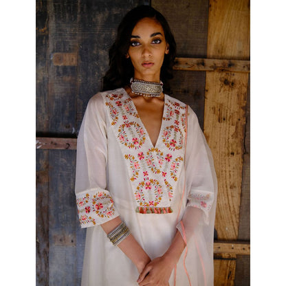 SHIKHA MEHTA Kora Sofia Kurta with Pant and Dupatta (Set of 3)