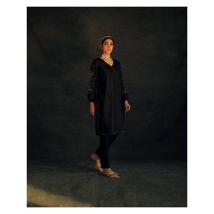 SHIKHA MEHTA Black Meha Kurta with Pant (Set of 2)