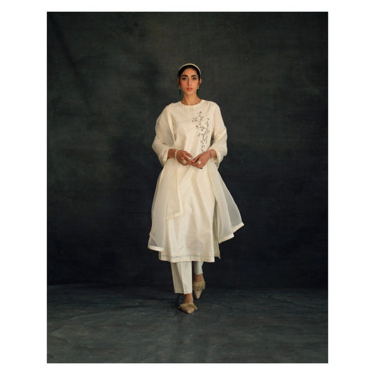 SHIKHA MEHTA Off White Nura Kurta with Pant and Dupatta (Set of 3)