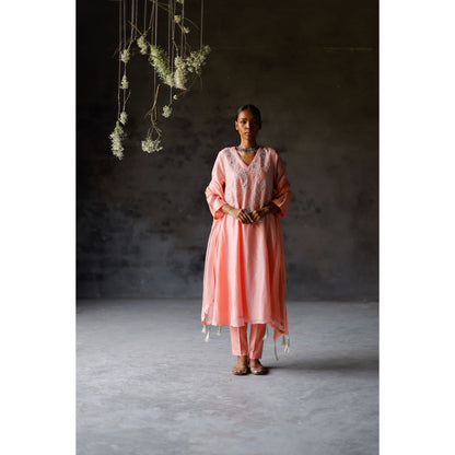 SHIKHA MEHTA Gulabi Zariha Kurta with Pant and Dupatta (Set of 3)