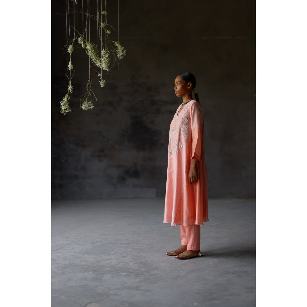 SHIKHA MEHTA Gulabi Zariha Kurta with Pant and Dupatta (Set of 3)