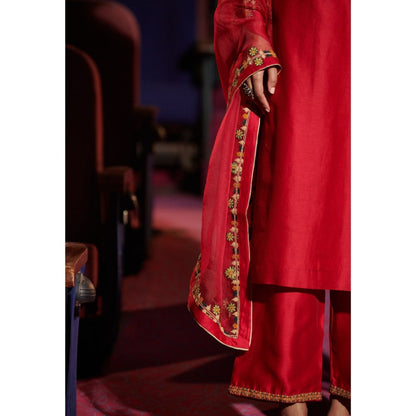 SHIKHA MEHTA Berry Zarin Kurta with Pant and Dupatta (Set of 3)