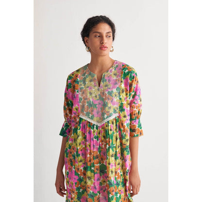 Shivani Bhargava Multihued Gardenia Couching Yoke Cape with Pintuck Pants (Set of 2)