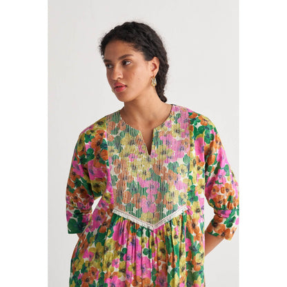 Shivani Bhargava Multihued Gardenia Couching Yoke Cape with Pintuck Pants (Set of 2)
