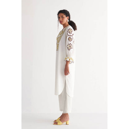 Shivani Bhargava White Melange Cutwork & Cross-Stitch Co-Ord (Set of 2)