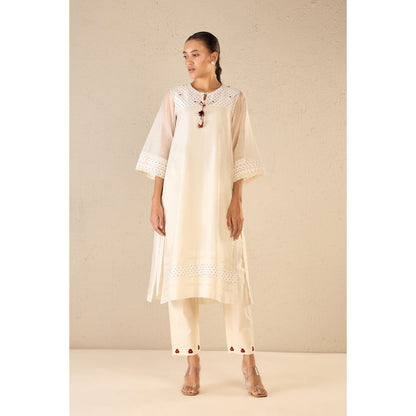 Shivani Bhargava Ivory Polka Detailing Kurta with Pant and Dupatta (Set of 3)