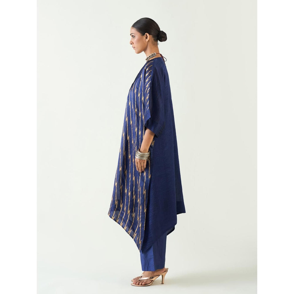 Shivani Bhargava Damani Blue Silk Weave Kimono Kurta with Pant (Set of 2)