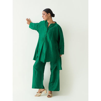 Shivani Bhargava Green Ira Silk Kimono Kurta with Pant (Set of 2)