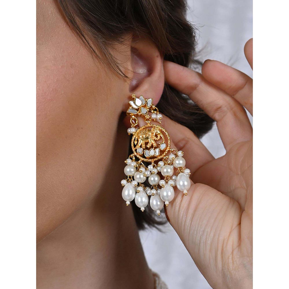 Shlok Jewels Women White 18K Gold Pearl Necklace Set