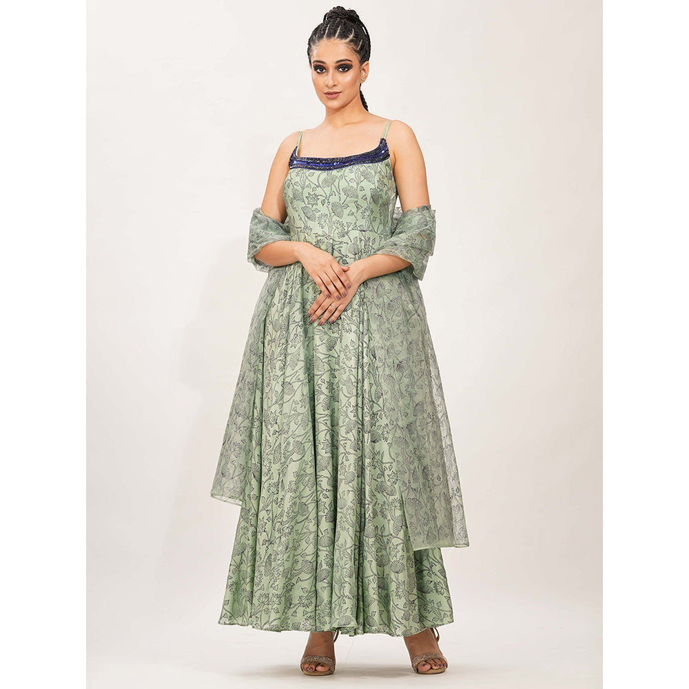 Shruti S Green Hand Painted And Embroidered Anarkali (Set of 3)