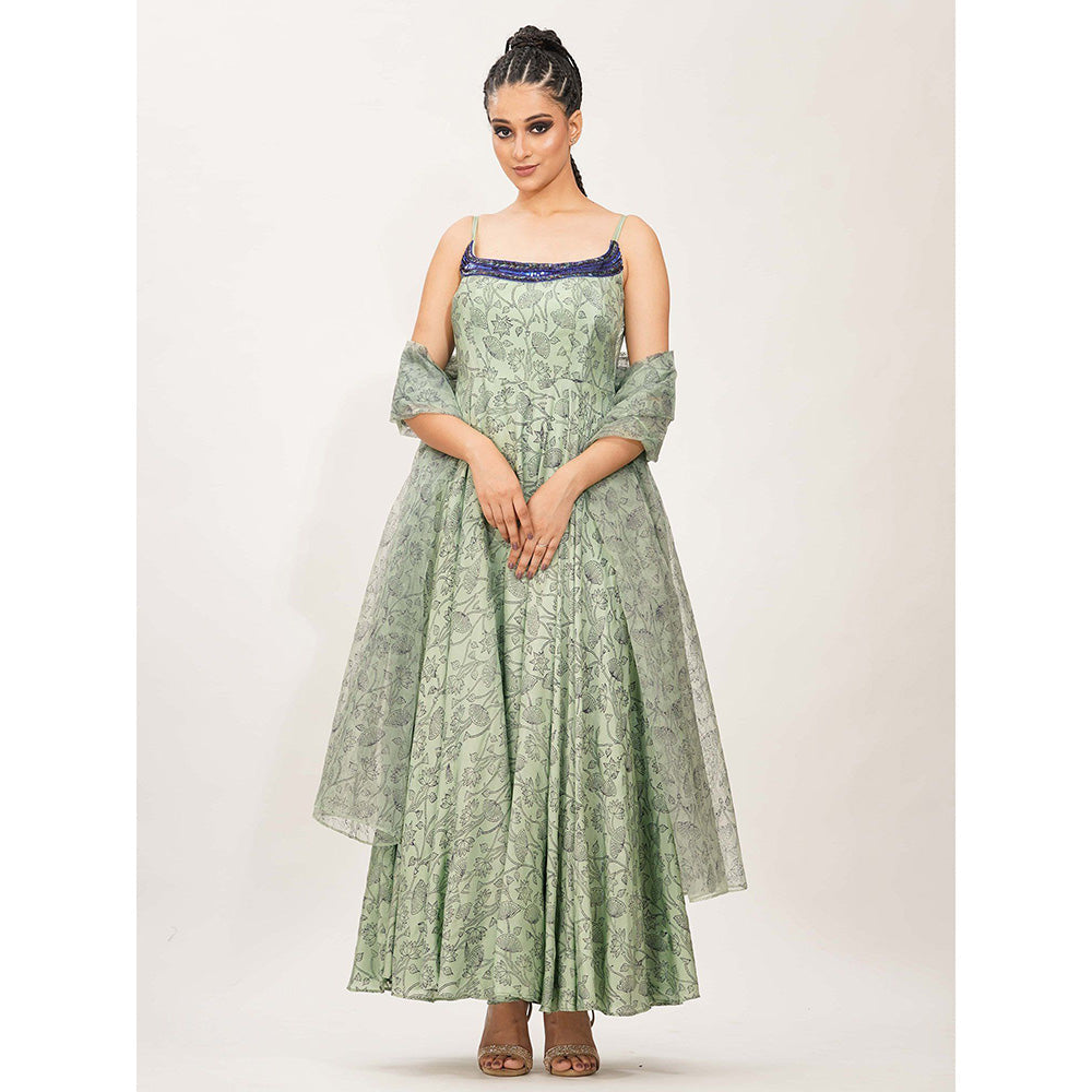 Shruti S Green Hand Painted And Embroidered Anarkali (Set of 3)