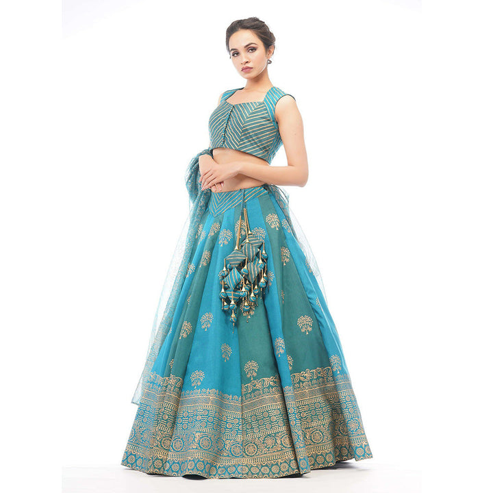 Shruti S Turquoise Dual Tone Silk Lehenga (Set of 3)