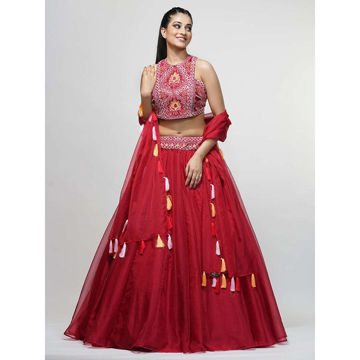 Shruti S Red Thread Work Lehenga (Set of 3)