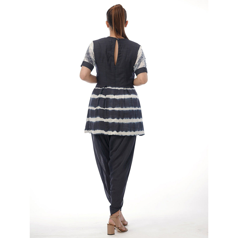 Shruti S Dark Navy Tie Dye Peplum Dhoti (Set of 2)