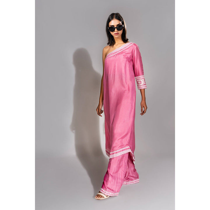 Shruti S Pink Off-Shoulder Kurta and Pant (Set of 2)