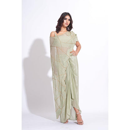 Shruti S Embroidered Green Top With Dhoti And Cape