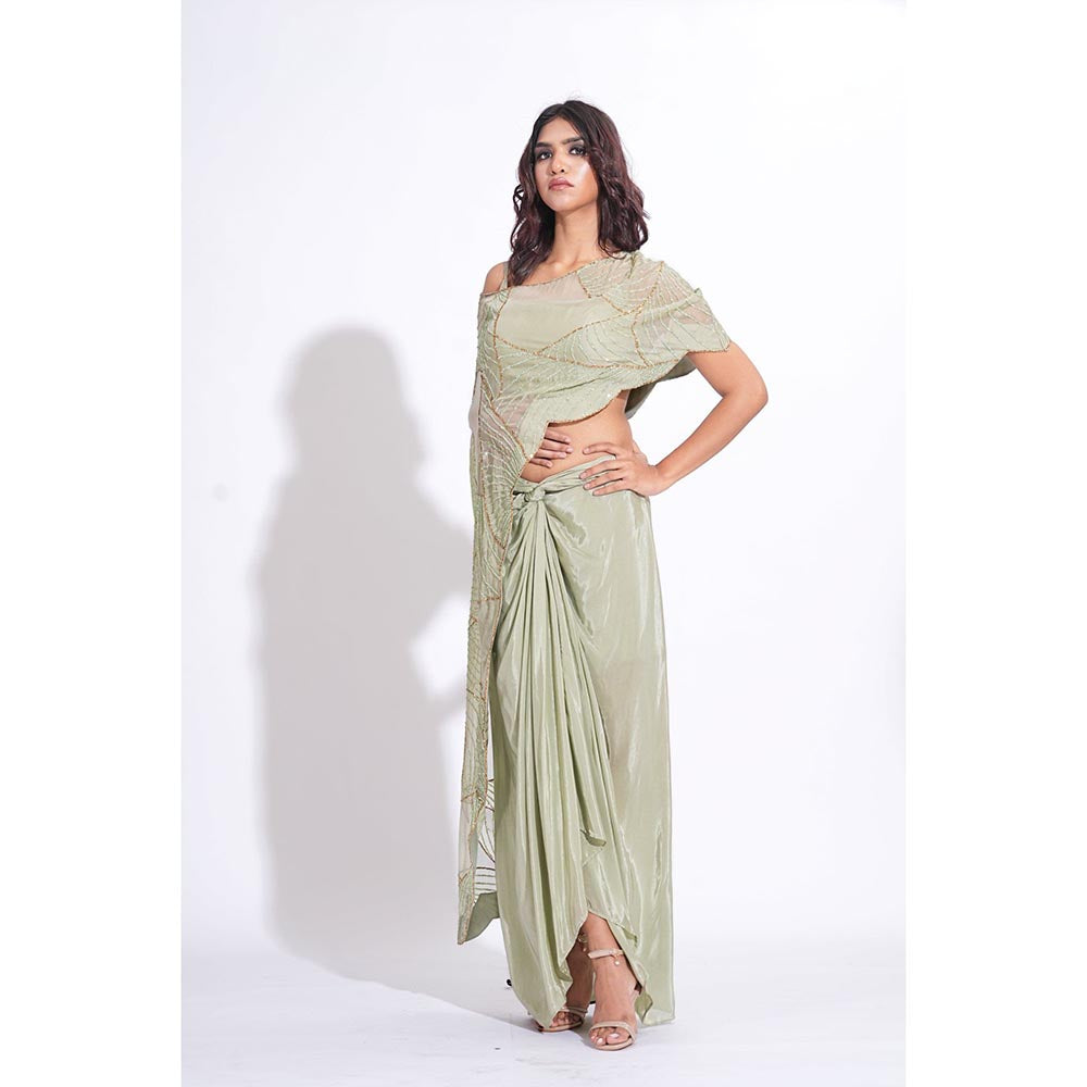 Shruti S Embroidered Green Top With Dhoti And Cape
