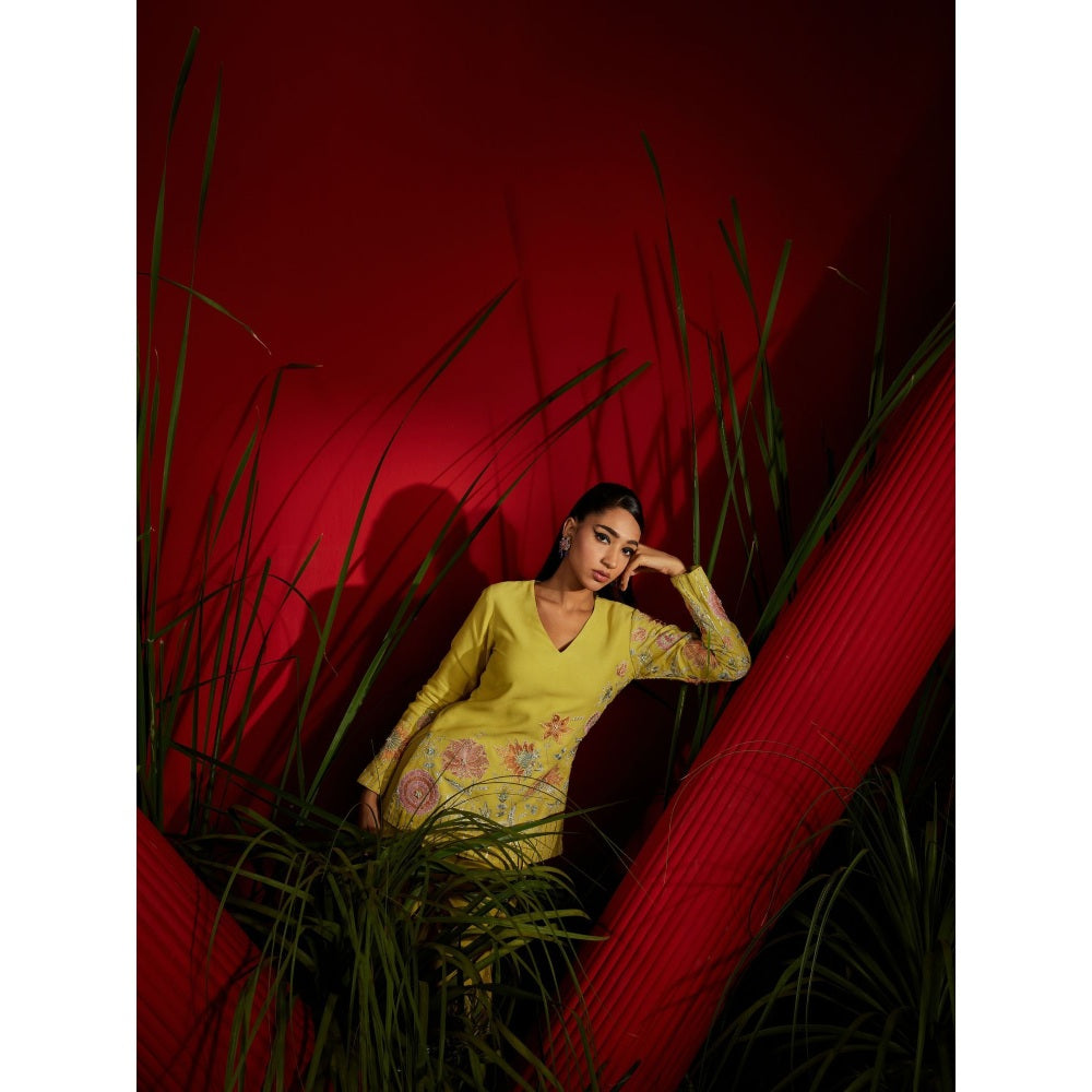 Shreeka Yellow Embroidered Kurta And Shaara Georgette (Set of 3)