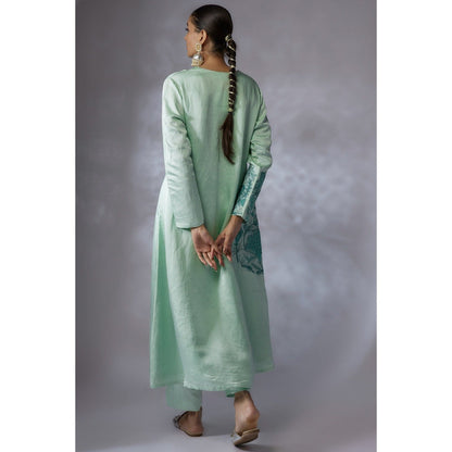 Shreeka Green Embroidered A-Line Kurta with Pant and Dupatta (Set of 3)