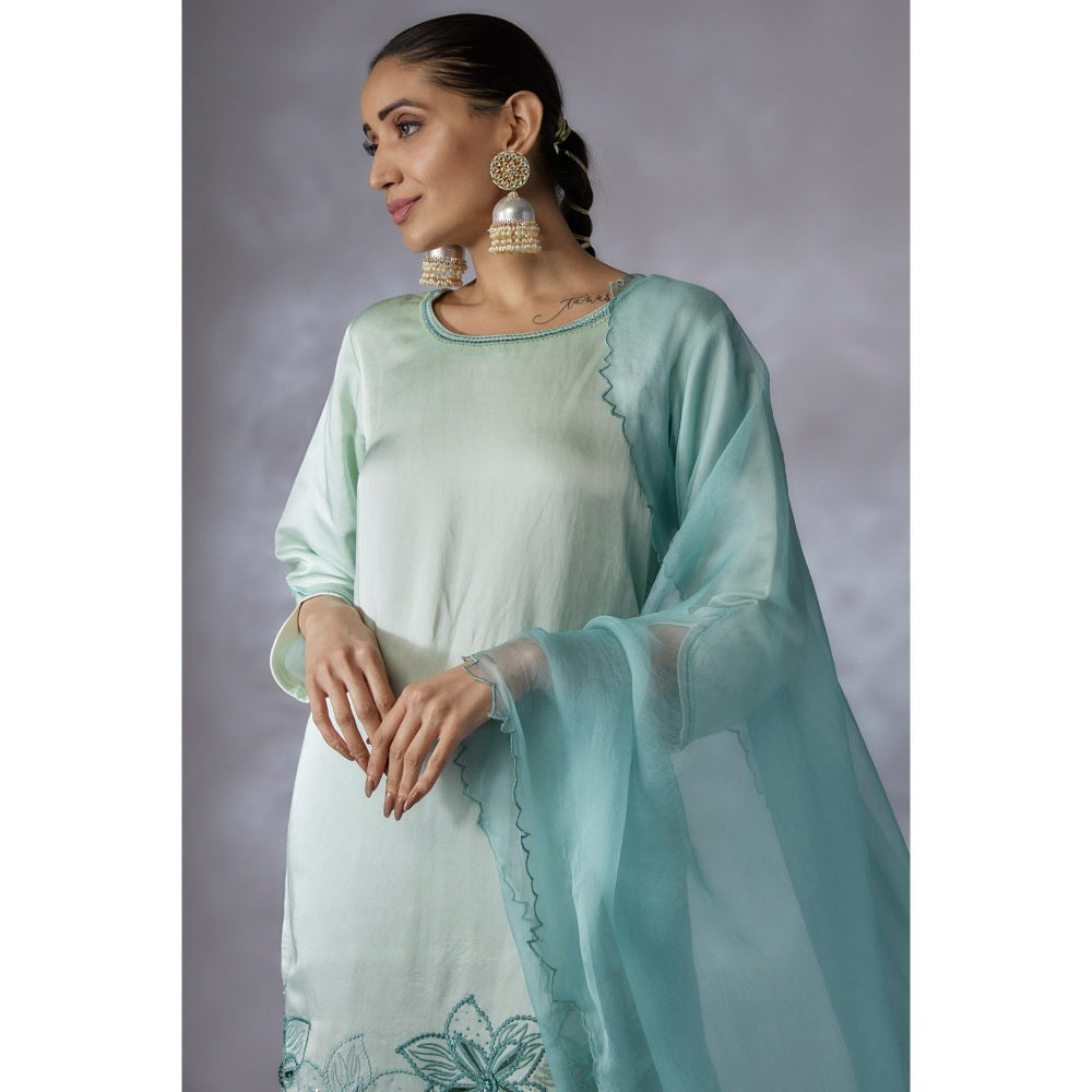 Shreeka Green Embroidered Kurta with Pant and Dupatta (Set of 3)