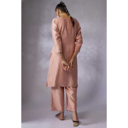 Shreeka Dusty Pink Embroidered Kurta with Pant and Dupatta (Set of 3)