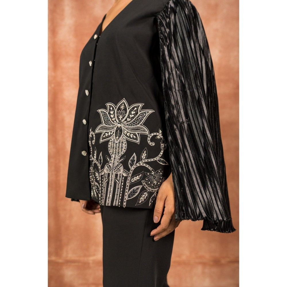 Shreeka Black Pleated Cape Sleeves Embellished Co-Ord (Set of 2)