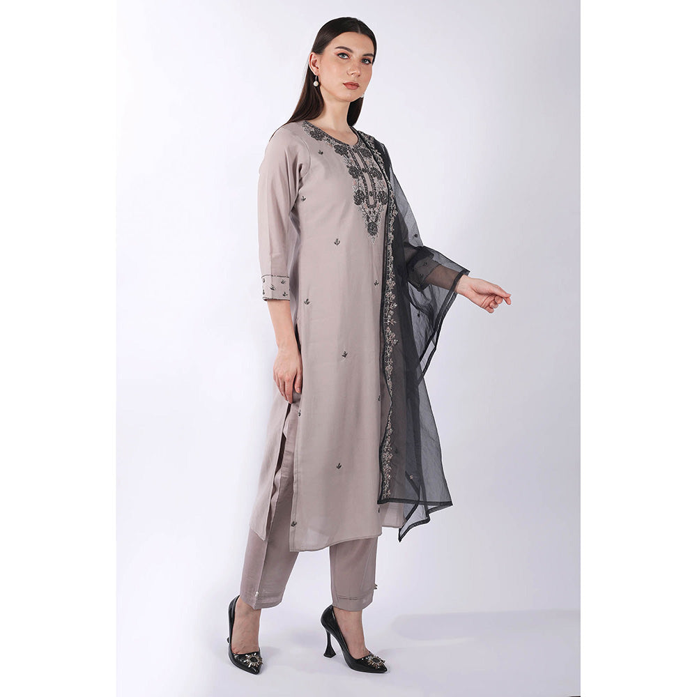 SHRUTI GOYAL Grey Embroidered Kurta with Pant and Dupatta (Set of 3)