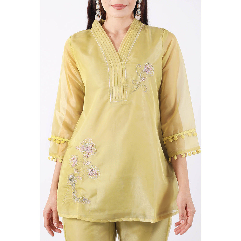 SHRUTI GOYAL Yellow Embellished Co-Ord (Set of 2)