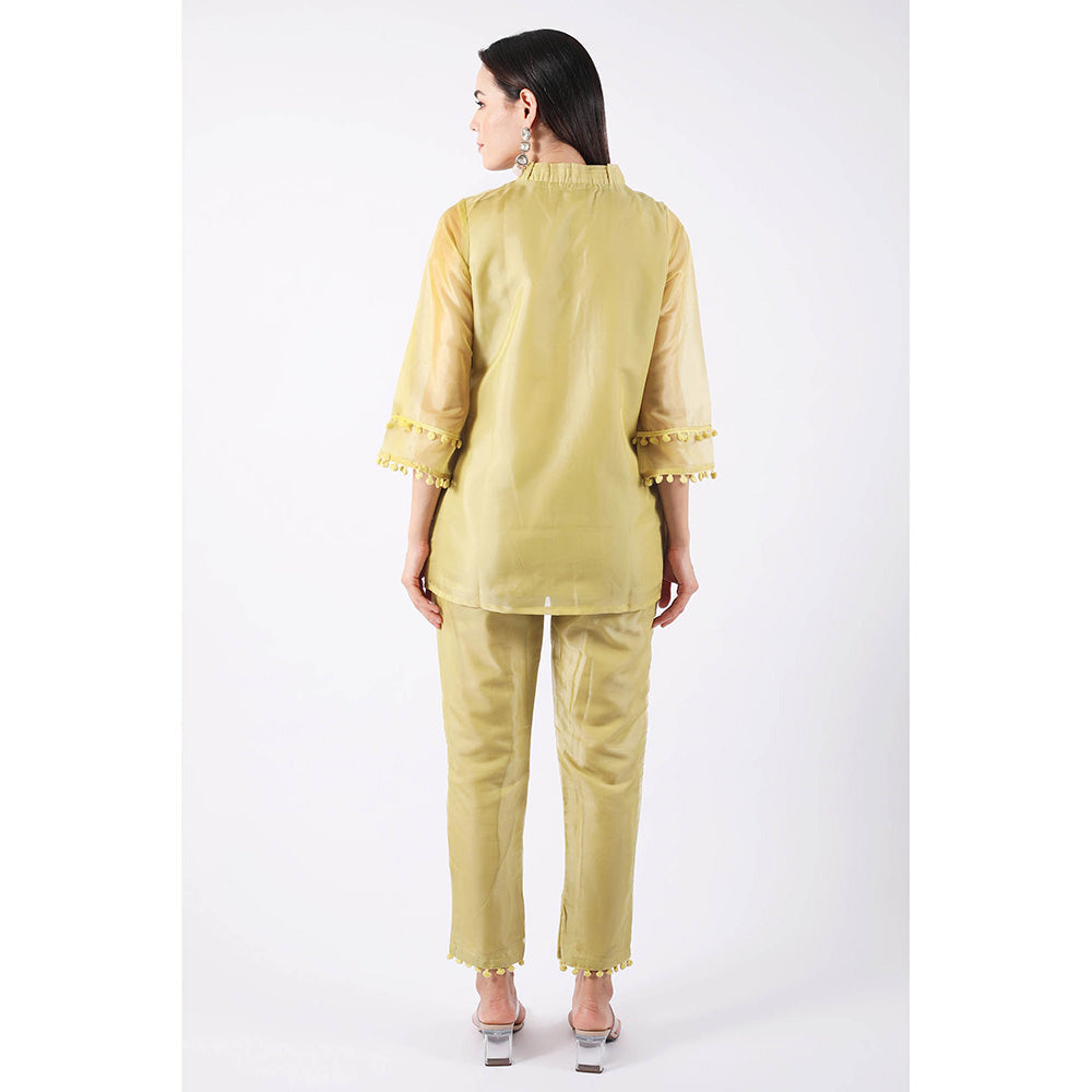 SHRUTI GOYAL Yellow Embellished Co-Ord (Set of 2)
