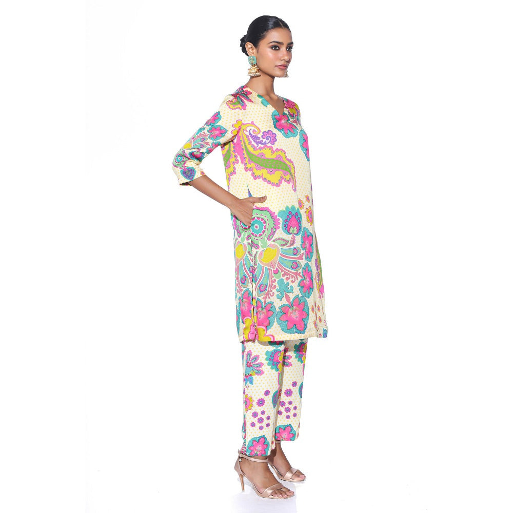 Siddhartha Bansal Blush Cream Floral Co-ord (Set of 2)