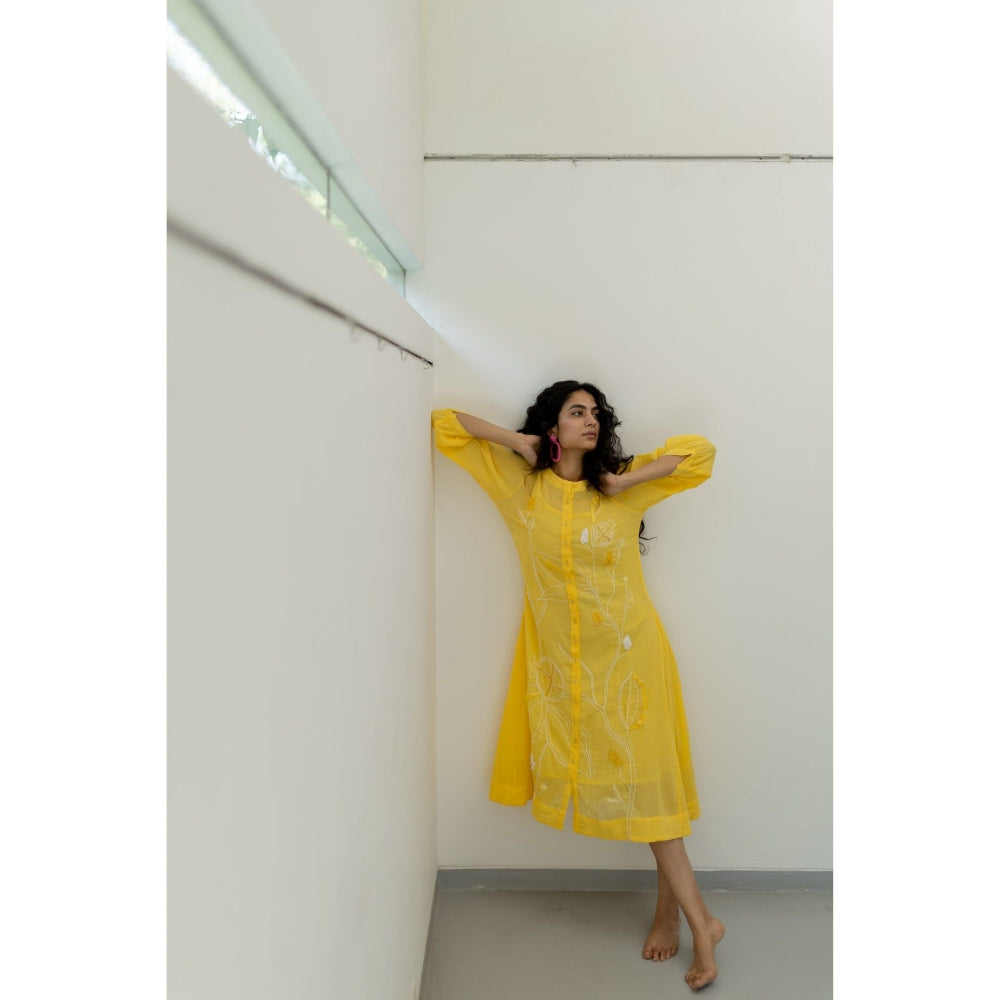 Silai Studio Yellow Crinkled Cotton Midi Dress with Slip (Set of 2)