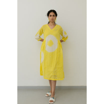 Silai Studio Lemon Yellow Bandhani Maxi Dress with Slip (Set of 2)
