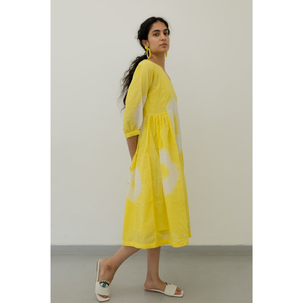 Silai Studio Lemon Yellow Bandhani Maxi Dress with Slip (Set of 2)