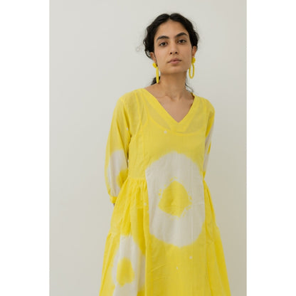 Silai Studio Lemon Yellow Bandhani Maxi Dress with Slip (Set of 2)
