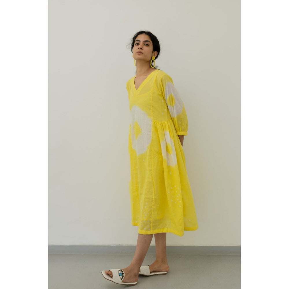 Silai Studio Lemon Yellow Bandhani Maxi Dress with Slip (Set of 2)