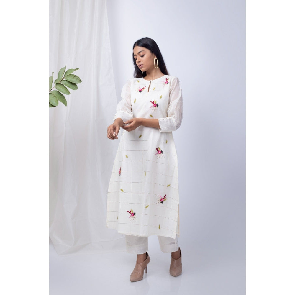 Silai Studio Sufiyan White Kurta Pants with Dupatta (Set of 3)