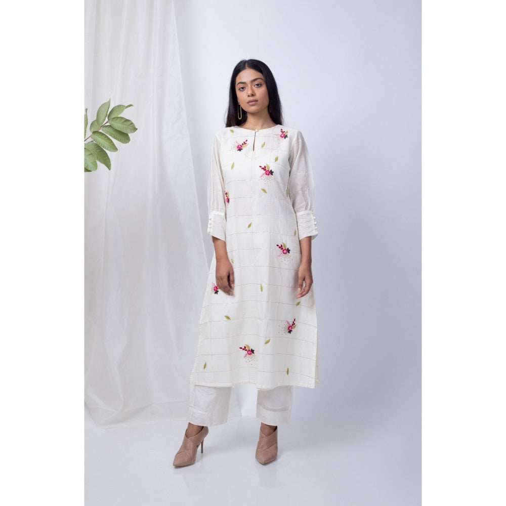 Silai Studio Sufiyan White Kurta Pants with Dupatta (Set of 3)