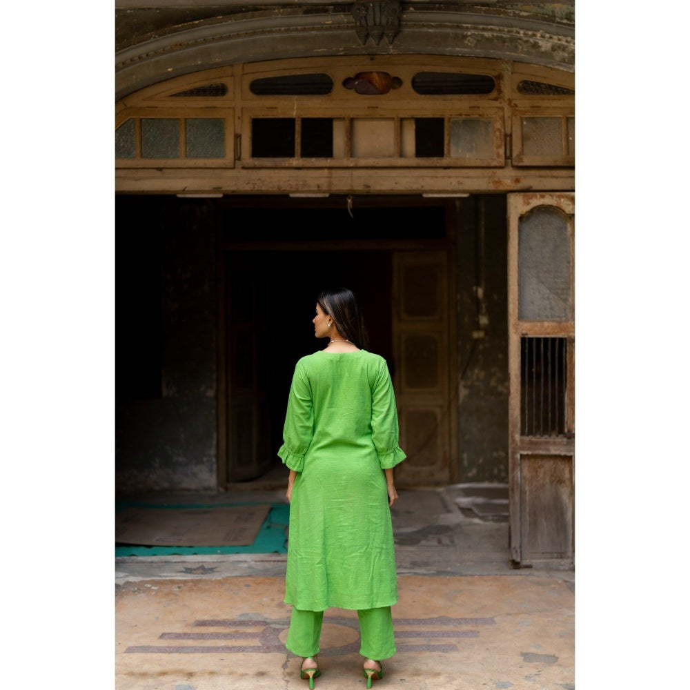 Silai Studio Firth Kurta and Pant (Set of 2)