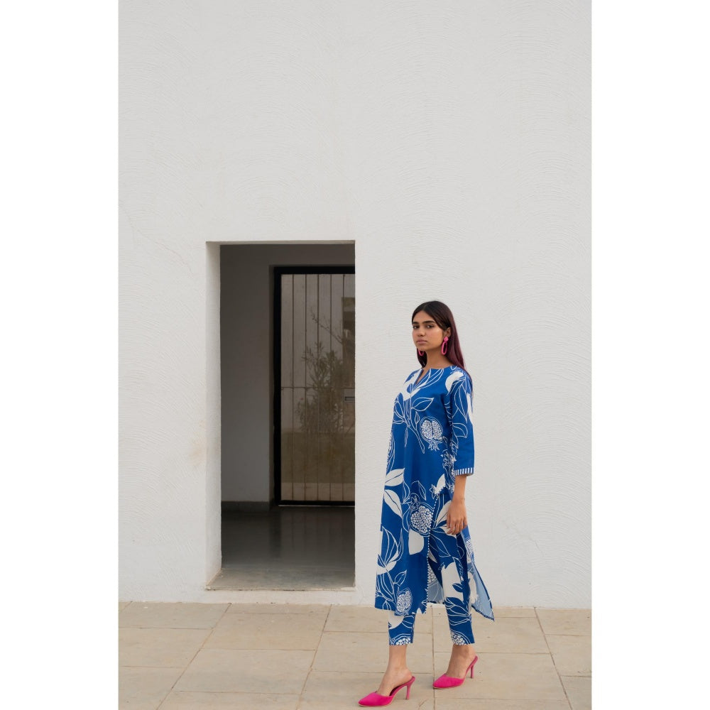 Silai Studio Blue Anaar Kurta