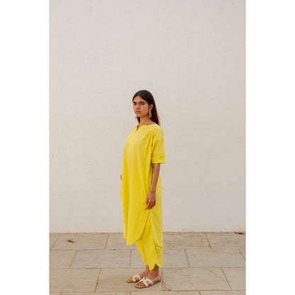 Silai Studio Neembu Yellow Kurta With Pant (Set of 2)