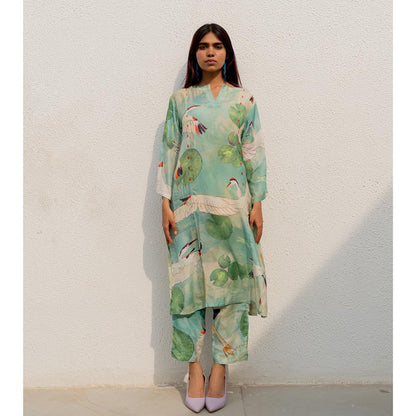 Silai Studio Oriental Cranes Frogs Kurta with Pant and Inner (Set of 3)
